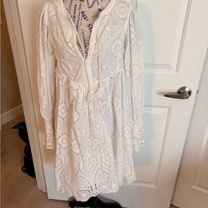 Spell White Eyelet Mini Dress size Medium EC